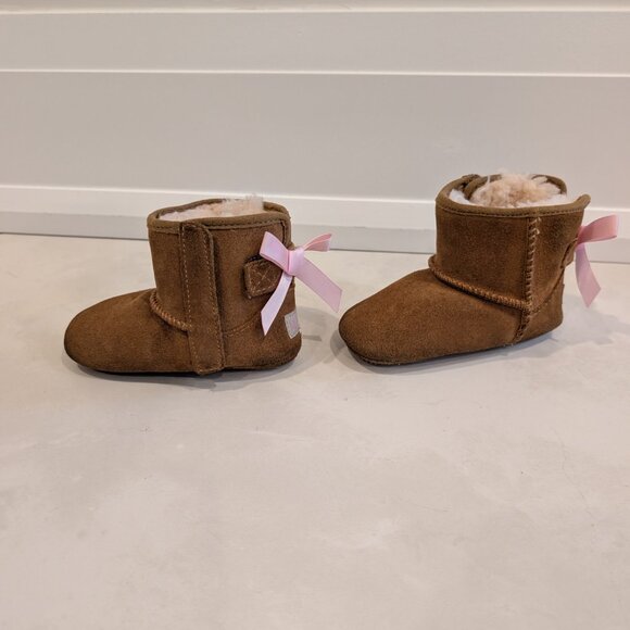 UGG Baby Jesse Bow II Size 4/5 - Picture 5 of 13